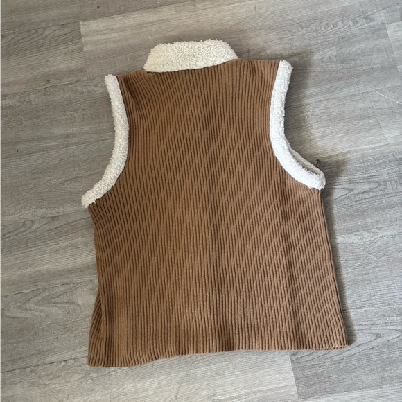 VTG Horse Vest Women’s XL Rod’s Equestrian Rodeo Farm Tan Sherpa Lining 90’s - Picture 2 of 5